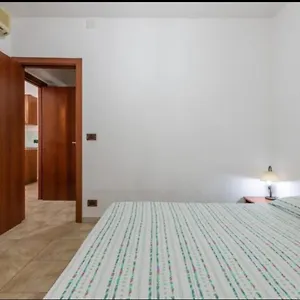 https://geremeas-country-club.in-sardinia.net